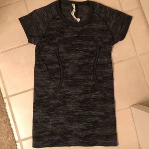 Lululemon shirt